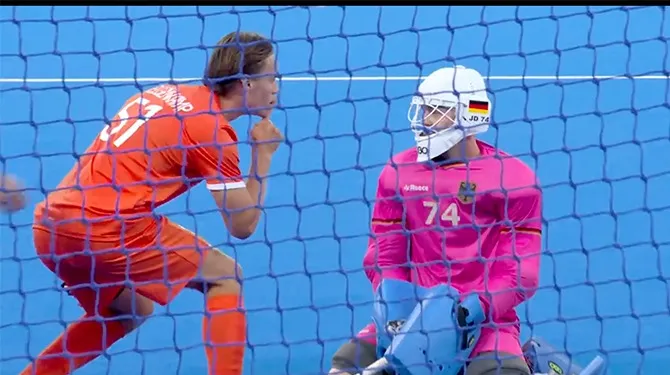Telgenkamp vraagt Duitse keeper om het smetje op zijn gouden medaille weg te poetsen met zijn warme tranen